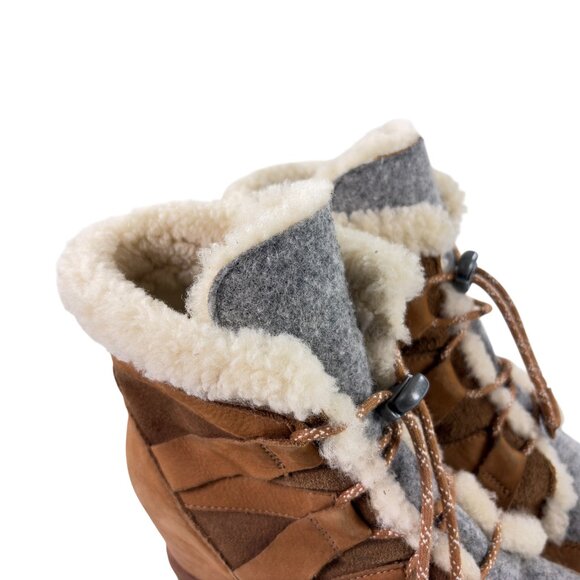 Sorel Joan Of Arctic Wedge II Cozy Boots Womens Size 10 Camel Brown - Picture 6 of 7